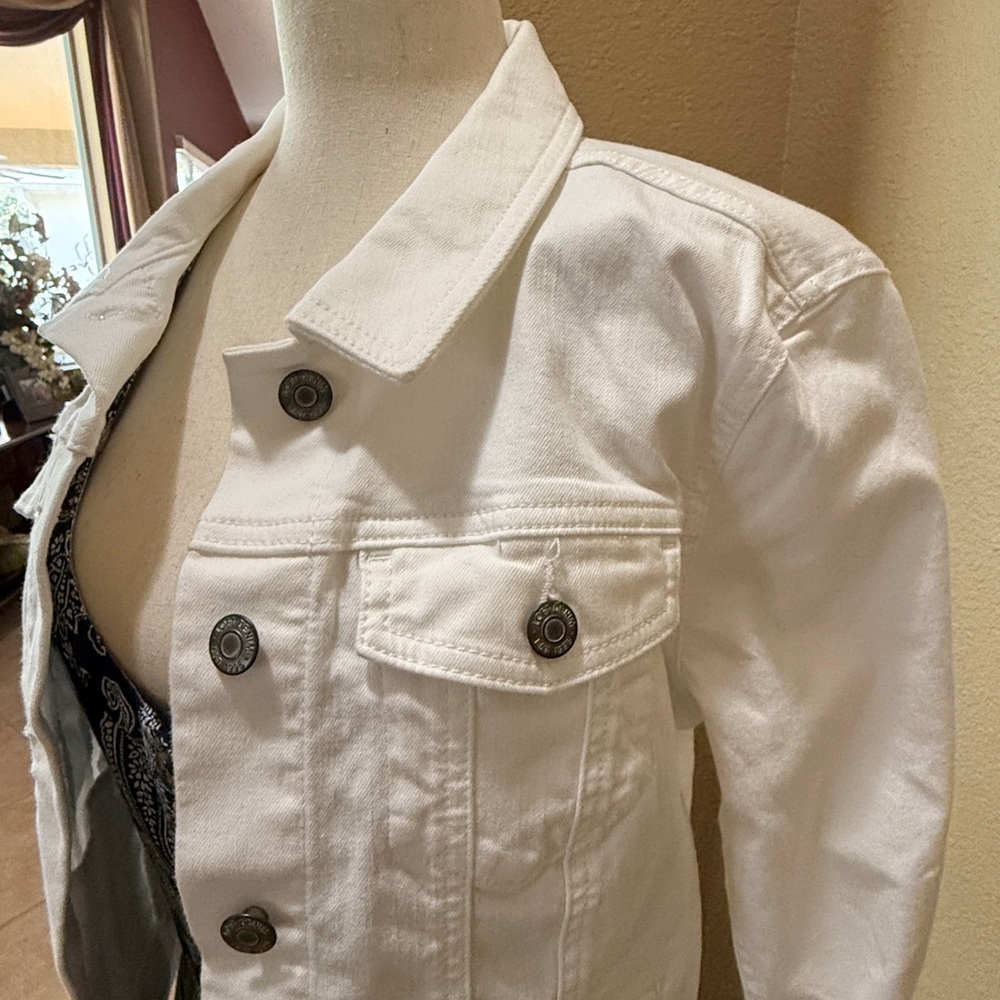 Loft Jacket - image 3